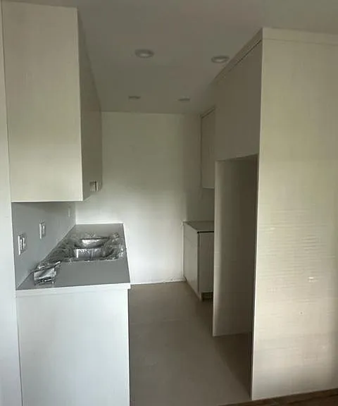 12001 Burbank Blvd #4 — Photo 6