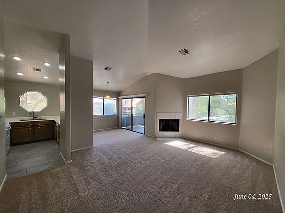 2nd image of 5060 S Rainbow Blvd Unit 204