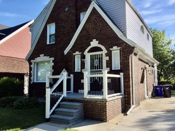 449 Chalmers St, Detroit, MI 48215