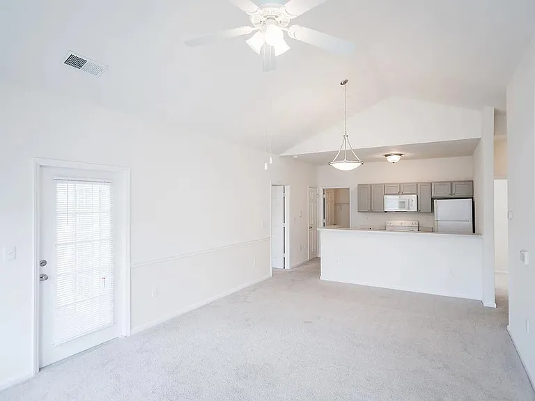 4408 Amethyst Ct #1D — Photo 1