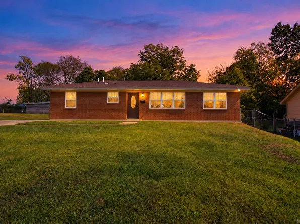 14 Wellford Dr, Little Rock, AR 72209