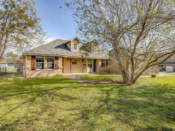 300 W Godley Ave, Godley, TX 76044