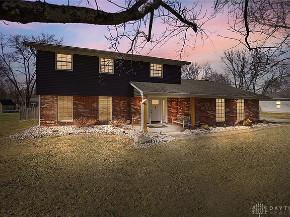 4th image of 9725 Sheehan Rd