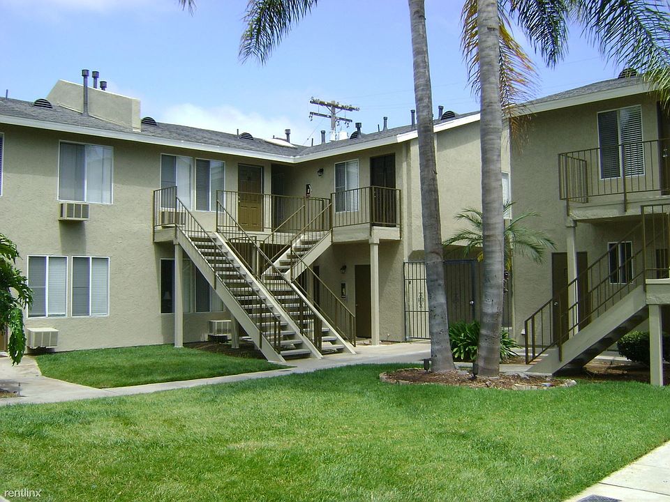 1st image of 390 W University Ave APT 027