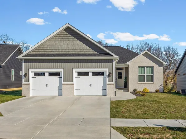 1739 Twin Lakes Cir, West Lafayette, IN 47906