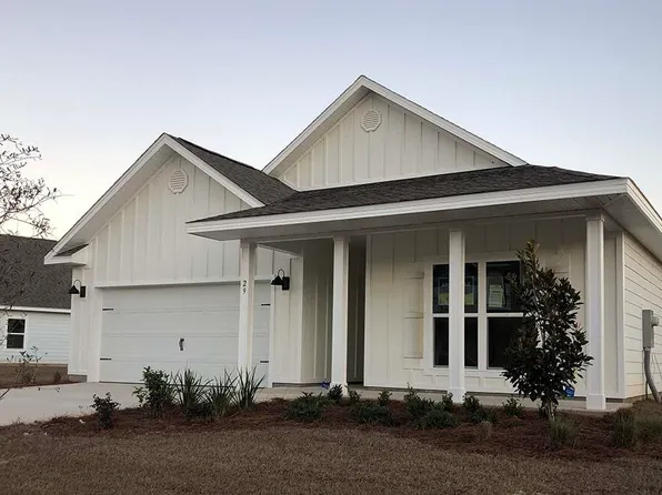 18 Hammock Breeze Cir, Freeport, FL 32439