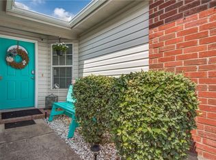 1829 Trego Dr, Justin, TX 76247