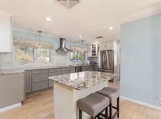 65 Townsend Rd, Crompond, NY 10517