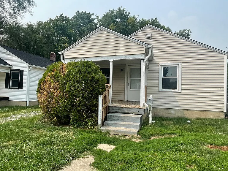 3636 English Ave — Photo 1