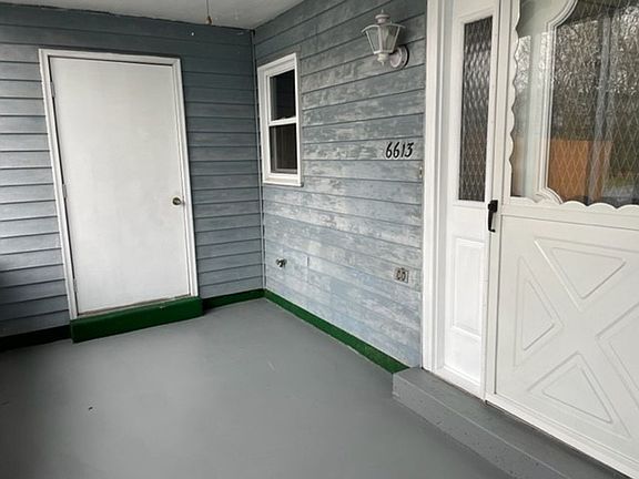 2nd image of 6613 Salem Park Cir