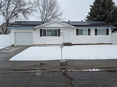 3715 E Michelle St — exterior photo