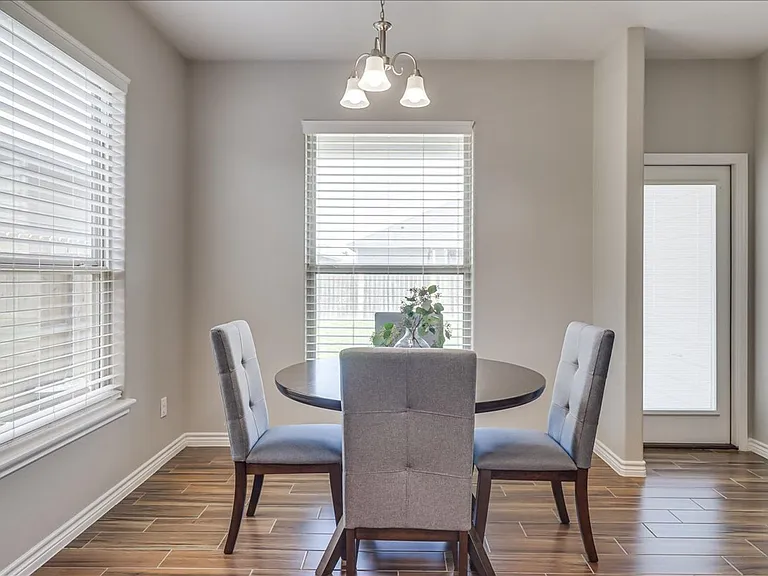 7610 Quartz Dr — Photo 14