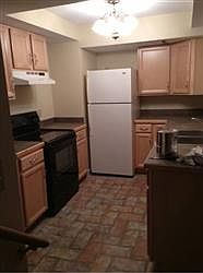 2nd image of 389 N Main St APT 2