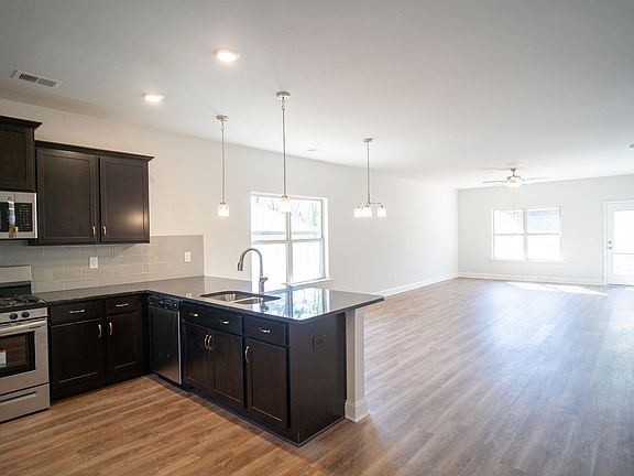 3rd image of 211 Cypress Hollow Trl Lot 194
