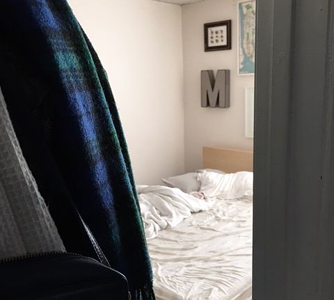 4th image of 347 E 6th St APT 4A