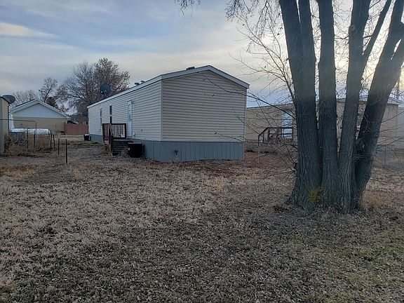 2nd image of 621 1st Ave