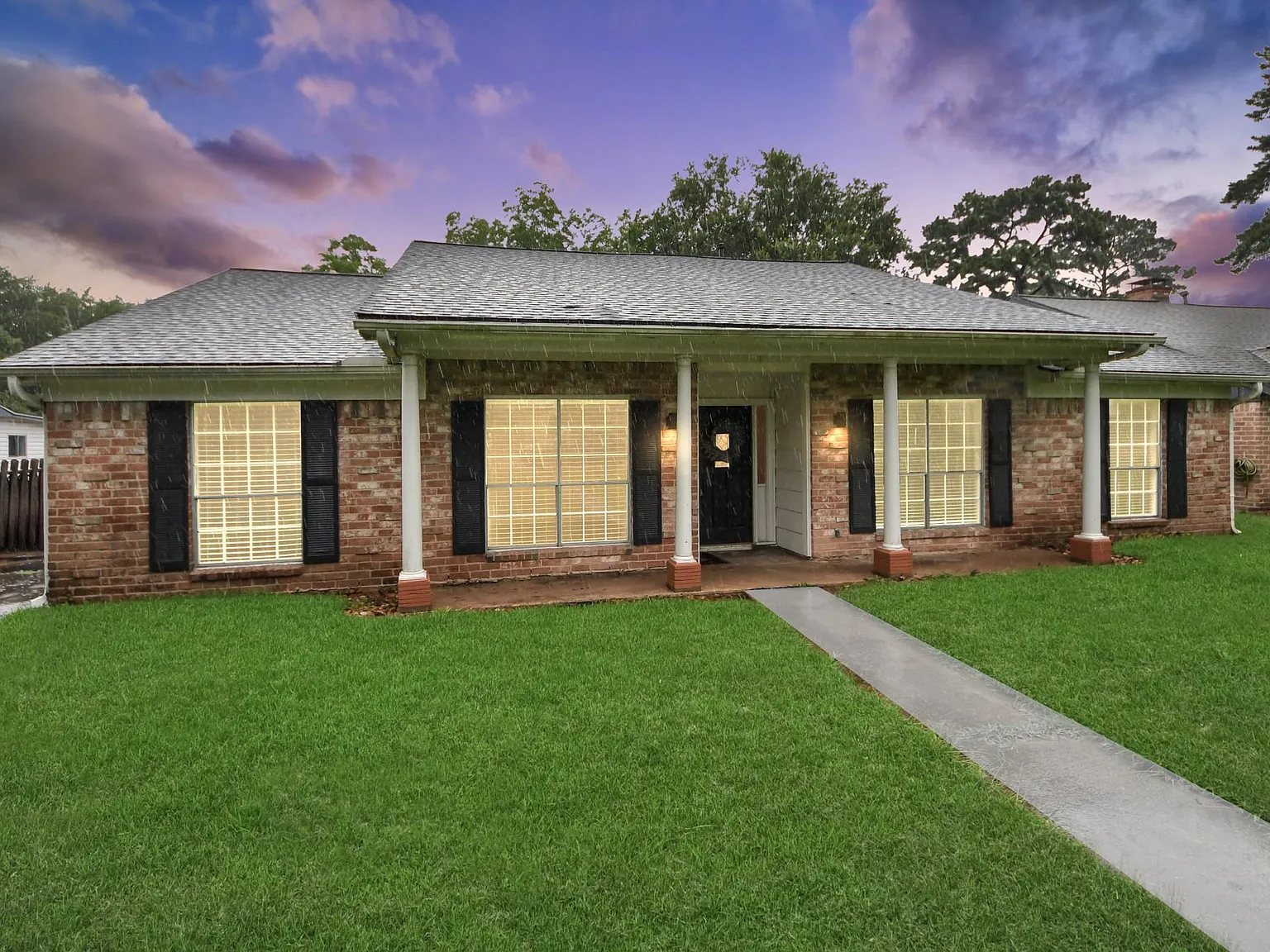 4 bed, 2.5 bath, 2233 sqft, $2,375 — Photo 2