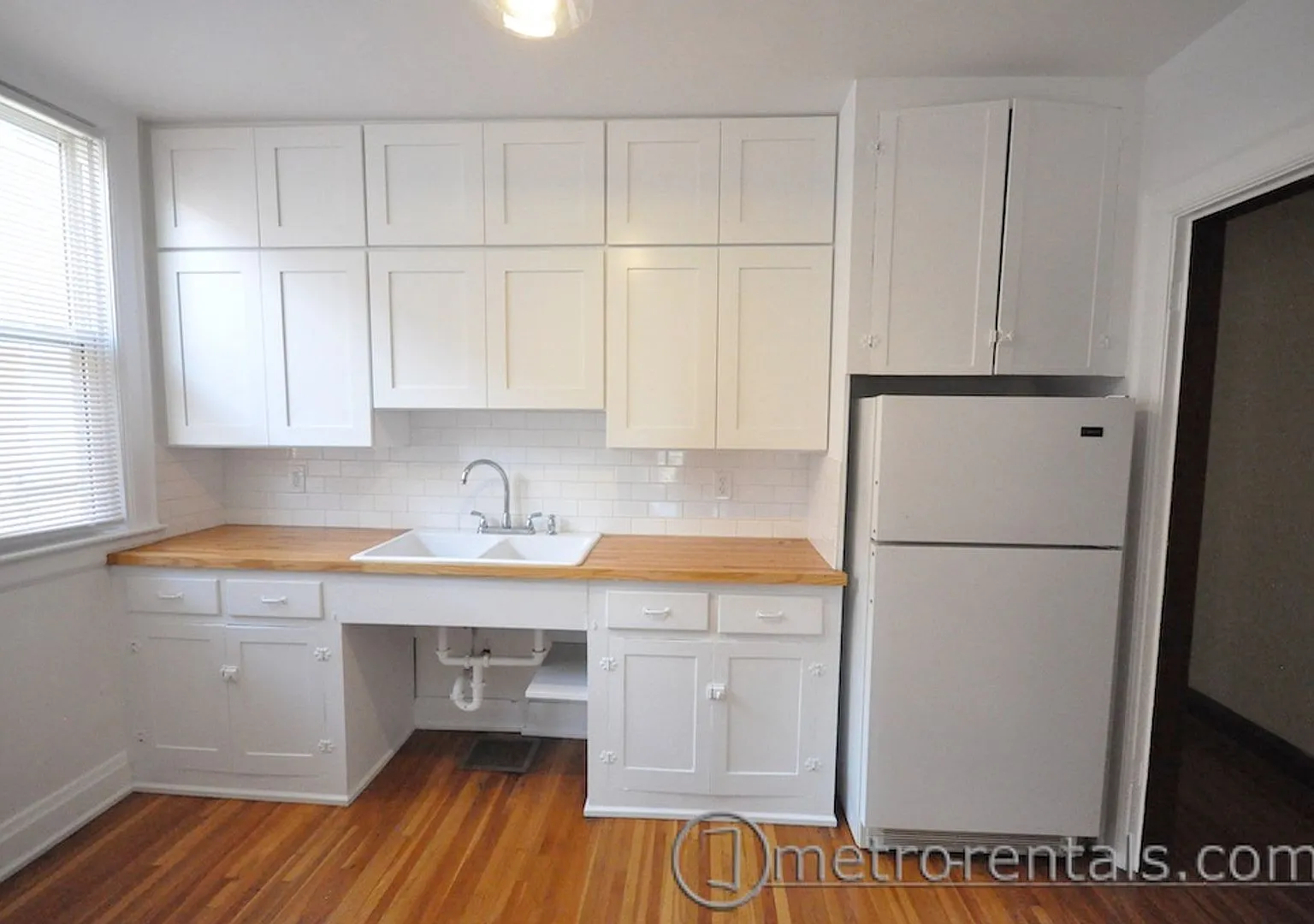2620 Indianola Avenue - Units A B C D — Photo 3