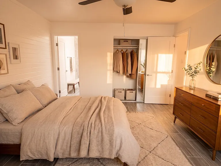 333 W Medlock Dr #13 — Photo 12