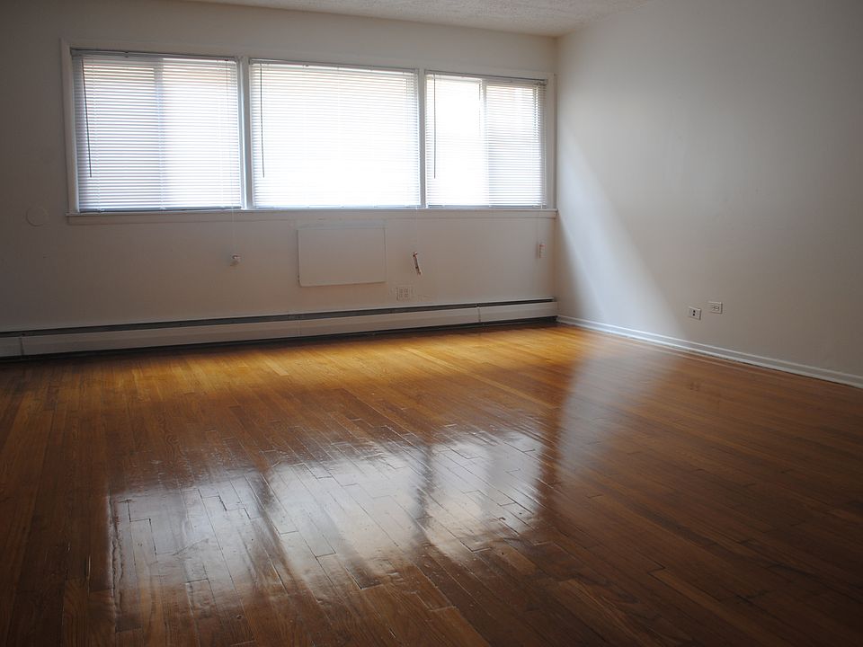 1st image of 21 N Waller Ave APT E1