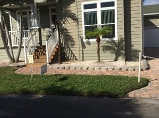 6125 N Ficus Ln, Lantana, FL 33462