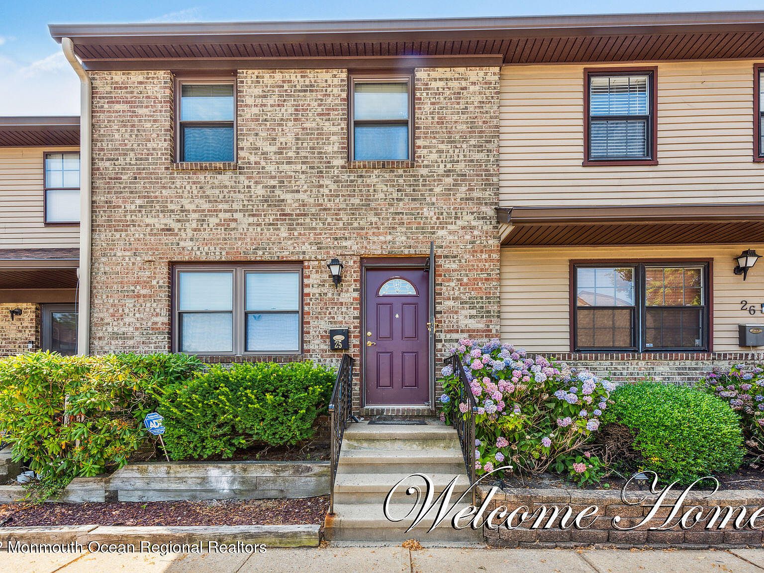 25 Village Green Way, Hazlet, NJ 07730 Zillow