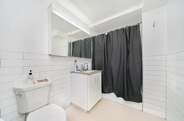 Rented by Living New York | media 25