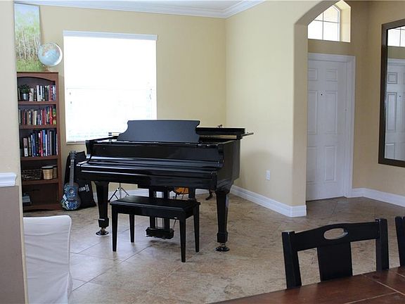 3rd image of 3463 Marmalade Ct