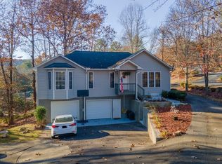 140 Trimont Trl, Franklin, NC 28734