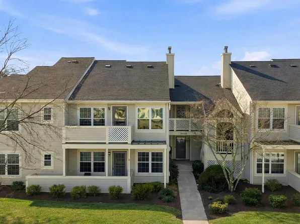 84 Briarwood Court, Howell, NJ 07731