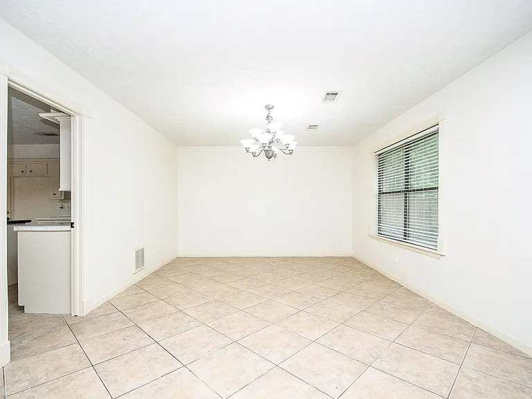 6702 Spring Leaf Dr — Photo 30