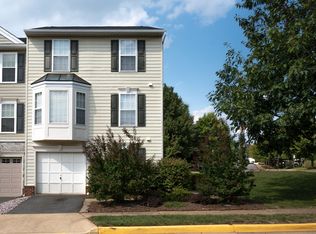 35874 Devon Park Sq, Round Hill, VA
