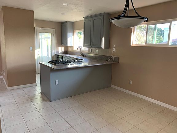 3rd image of 3151 Carnegie Pl