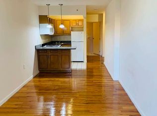 31-10 37th Ave #307, Long Island City, NY 11101