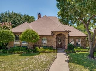 1916 Hidden Trail Dr, Lewisville, TX 75067