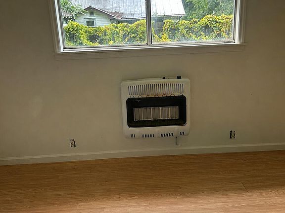 5th image of 1845 Park St #1849