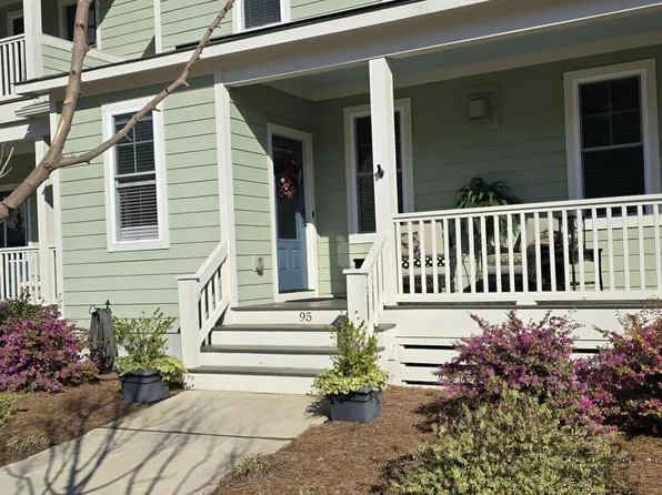 95 Station Avenue, Southern Pines, NC 28387