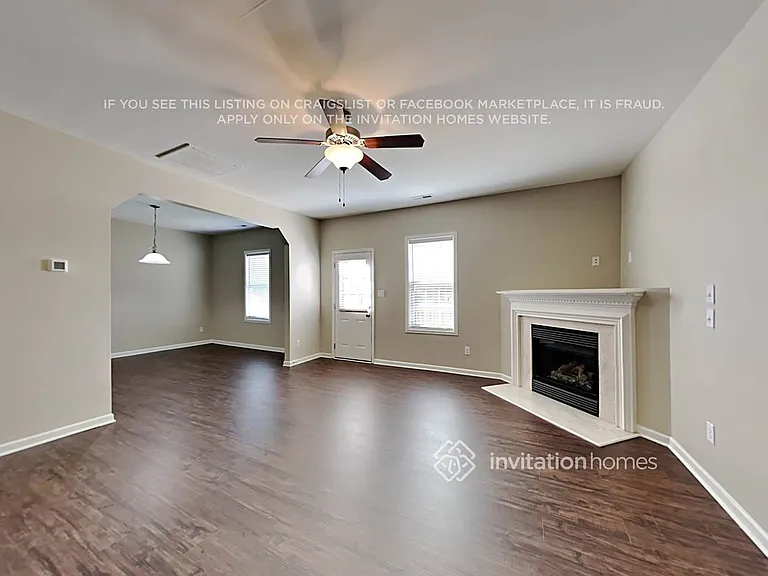 711 Alberta Ct — Photo 6