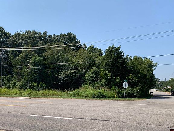 2nd image of 2471 Highway 62 W