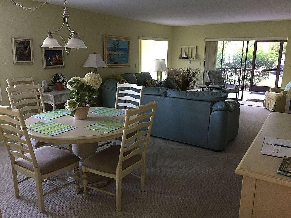 Easy main floor living. 