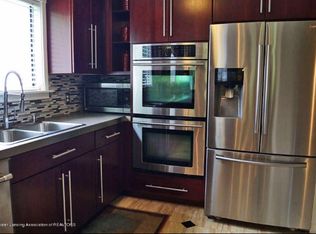 1232 Zimmer Pl #16, Williamston, MI 48895