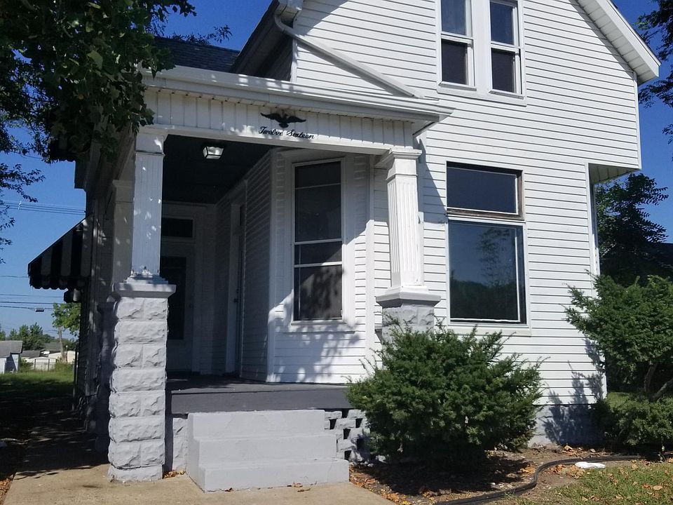 1st image of 1216 N Main St #Up