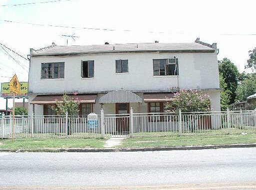 1st image of 700 S GEVERS ST