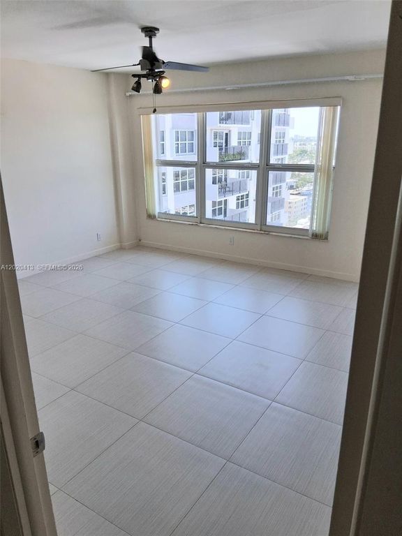 405 N Ocean Blvd APT 1815, photo 6