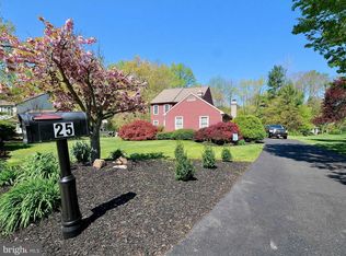 25 Renee Ln, Newark, DE 19711