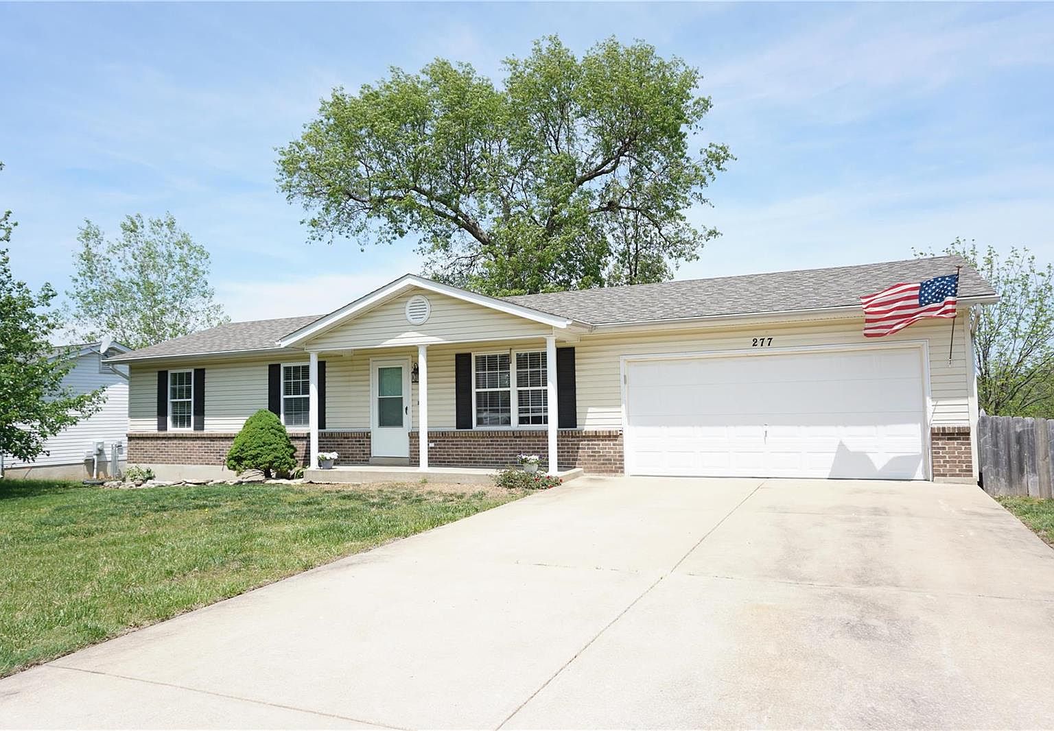 277 Hickory Forest Dr, Troy, MO 63379 Zillow