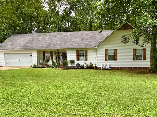 24446 Poplar Dr, Elkmont, AL 35620