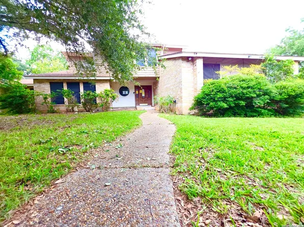 6218 Pine Needles Ln., San Antonio, TX 78244