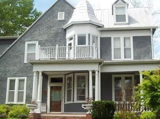 542 W Main St, Danville, VA 24541