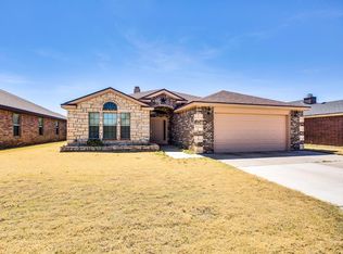 309 N 6th St, Wolfforth, TX 79382